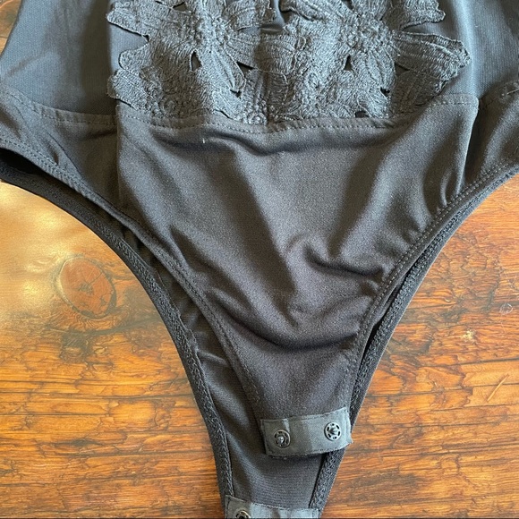 Black Mesh Bodysuit size Medium - Picture 9 of 11